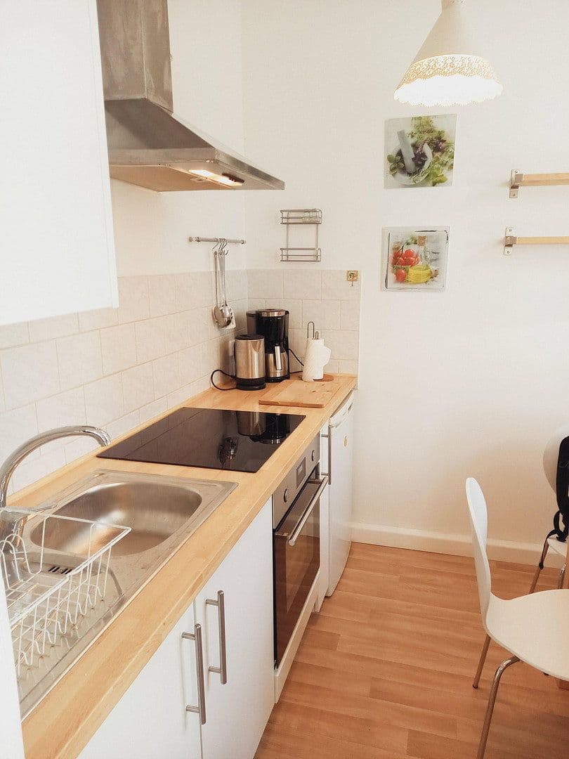 Prodej bytu 1+1 37 m², Altheider Straße, Berlin, Berlín Prodej bytu 1+1 37 m², Altheider Straße, Berlin, Berlín