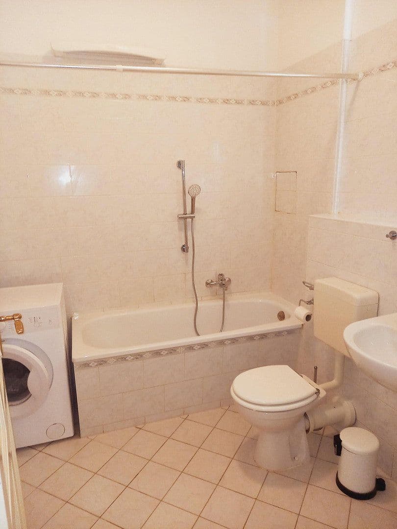 Prodej bytu 1+1 37 m², Altheider Straße, Berlin, Berlín Prodej bytu 1+1 37 m², Altheider Straße, Berlin, Berlín