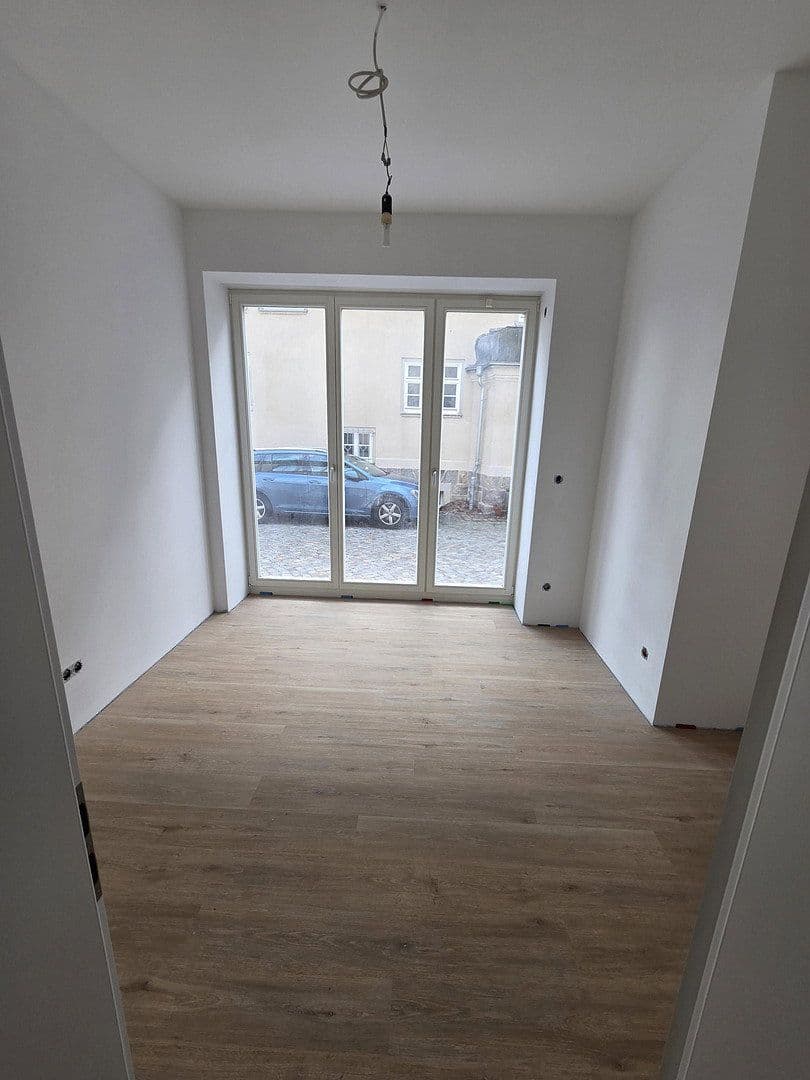 Pronájem domu 140 m², pozemek 3.000 m², Eibenberger Str 25A, Burkhardtsdorf, Sasko Pronájem domu 140 m², pozemek 3.000 m², Eibenberger Str 25A, Burkhardtsdorf, Sasko