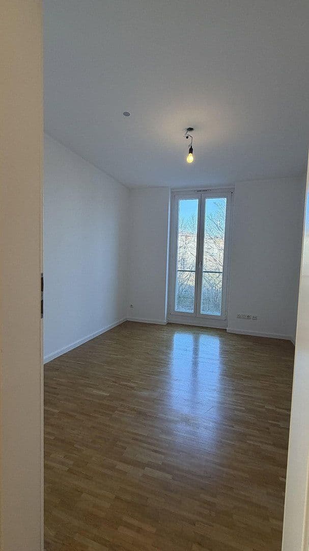Prodej bytu 4+1 92 m², München, Bavorsko Prodej bytu 4+1 92 m², München, Bavorsko