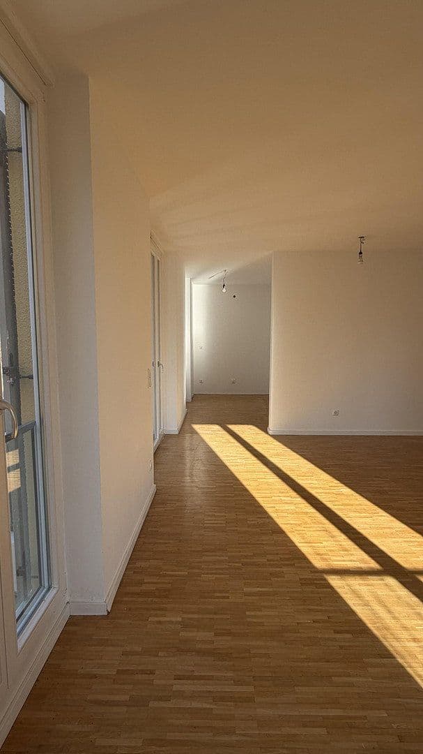 Prodej bytu 4+1 92 m², München, Bavorsko Prodej bytu 4+1 92 m², München, Bavorsko