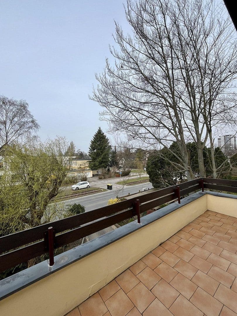 Prodej bytu 3+1 80 m², Dahlemer Weg 93, Berlin, Berlín Prodej bytu 3+1 80 m², Dahlemer Weg 93, Berlin, Berlín