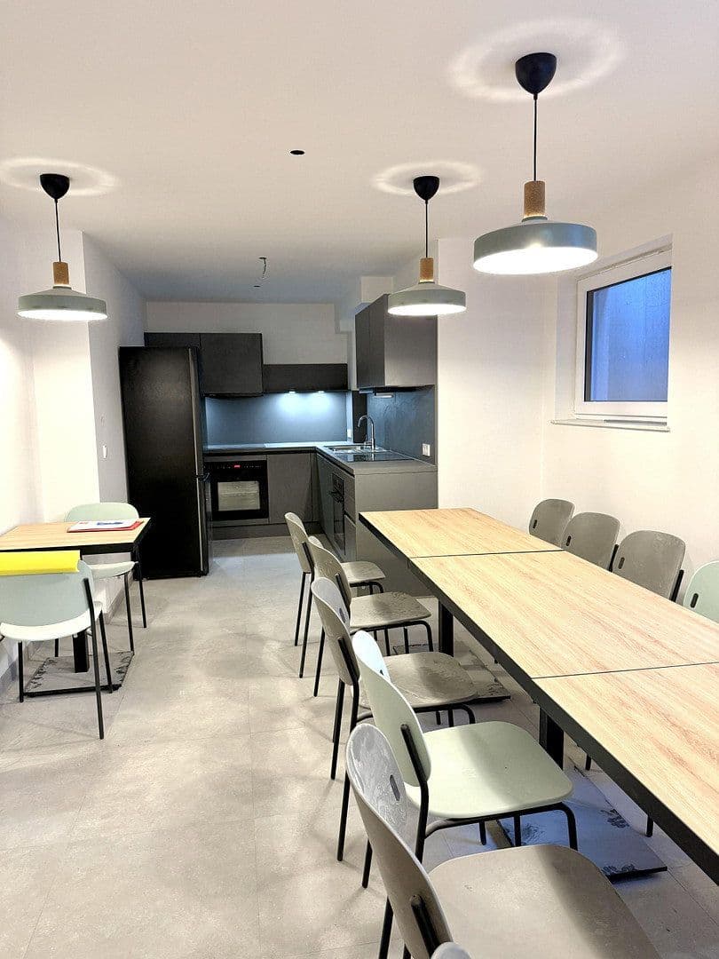 Pronájem bytu 1+1 25 m², Hoheneckstrasse 87, München, Bavorsko Pronájem bytu 1+1 25 m², Hoheneckstrasse 87, München, Bavorsko