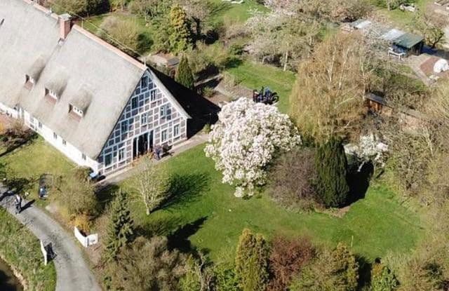 Prodej bytu 5+1 169 m², Hollern-Twielenfleth, Dolní Sasko Prodej bytu 5+1 169 m², Hollern-Twielenfleth, Dolní Sasko