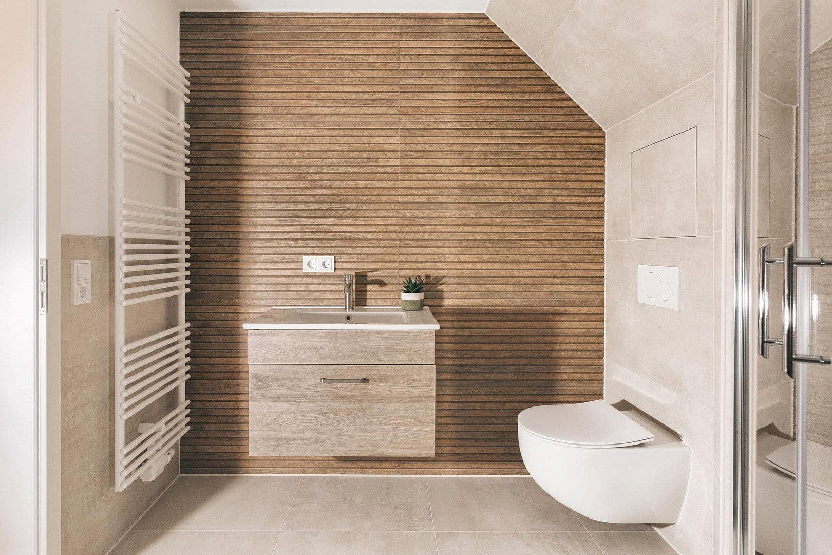 Prodej bytu 2+1 71 m², Meußlitzer Straße, Dresden, Sasko Prodej bytu 2+1 71 m², Meußlitzer Straße, Dresden, Sasko