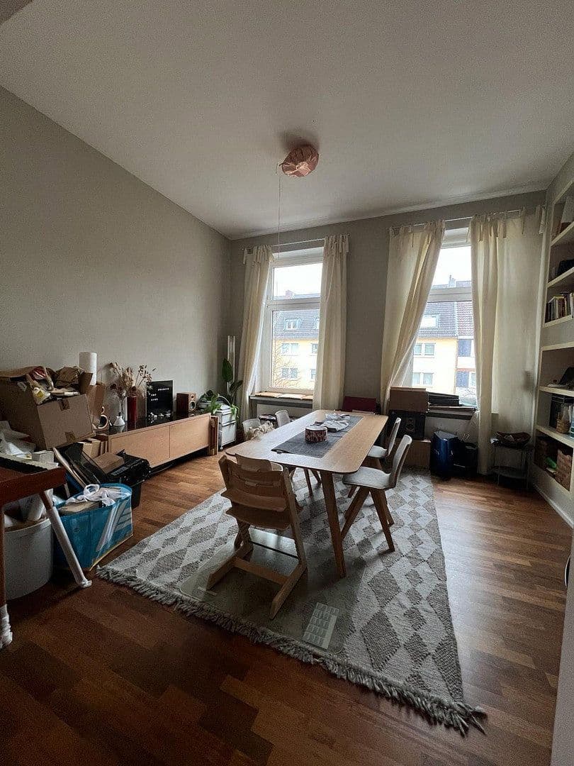 Pronájem bytu 2+kk 95 m², Moltkestraße 127, Köln, Severní Porýní-Vestfálsko Pronájem bytu 2+kk 95 m², Moltkestraße 127, Köln, Severní Porýní-Vestfálsko