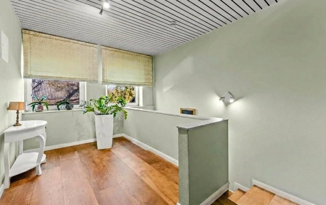 Prodej domu 295 m², pozemek 1.070 m², Bremen, Bremen Prodej domu 295 m², pozemek 1.070 m², Bremen, Bremen