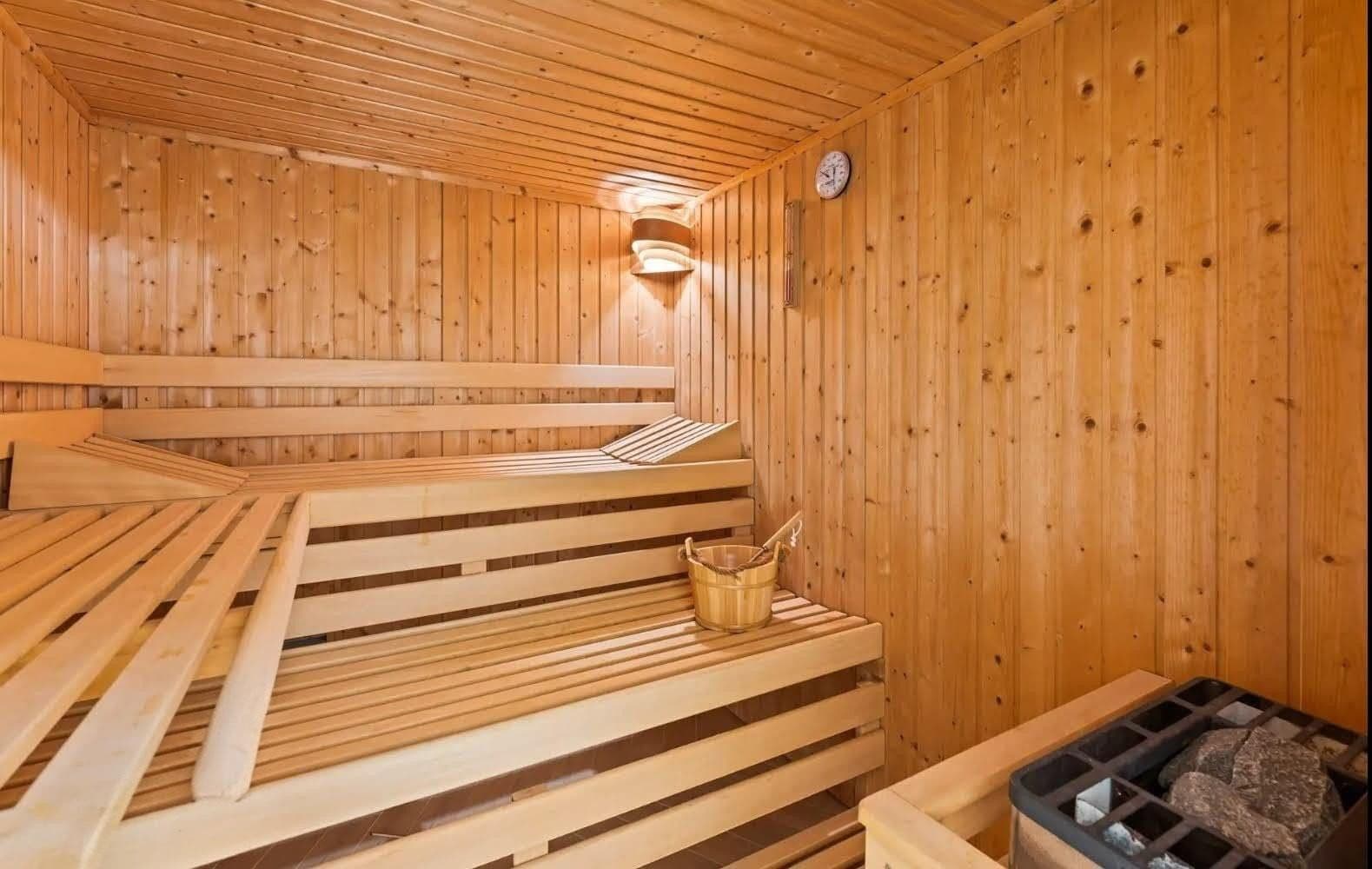 Prodej domu 295 m², pozemek 1.070 m², Bremen, Bremen Prodej domu 295 m², pozemek 1.070 m², Bremen, Bremen