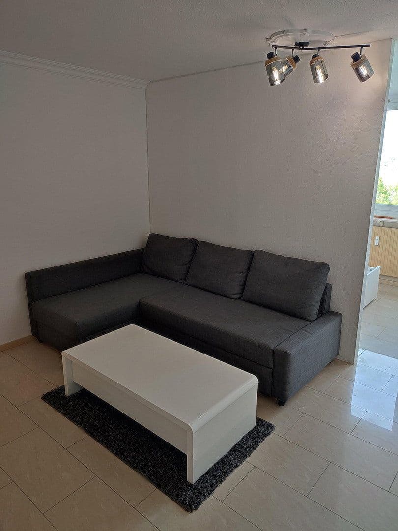 Pronájem bytu 1+1 30 m², Rosenbergstraße 44, Heilbronn, Bádensko-Württembersko Pronájem bytu 1+1 30 m², Rosenbergstraße 44, Heilbronn, Bádensko-Württembersko