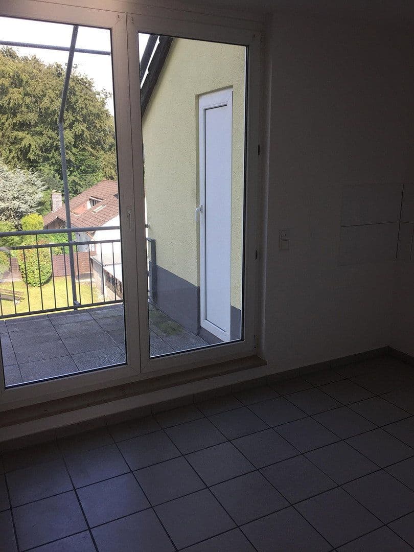 Prodej bytu 3+1 87 m², Jahnstr. 10, Heiligenhaus, Severní Porýní-Vestfálsko Prodej bytu 3+1 87 m², Jahnstr. 10, Heiligenhaus, Severní Porýní-Vestfálsko