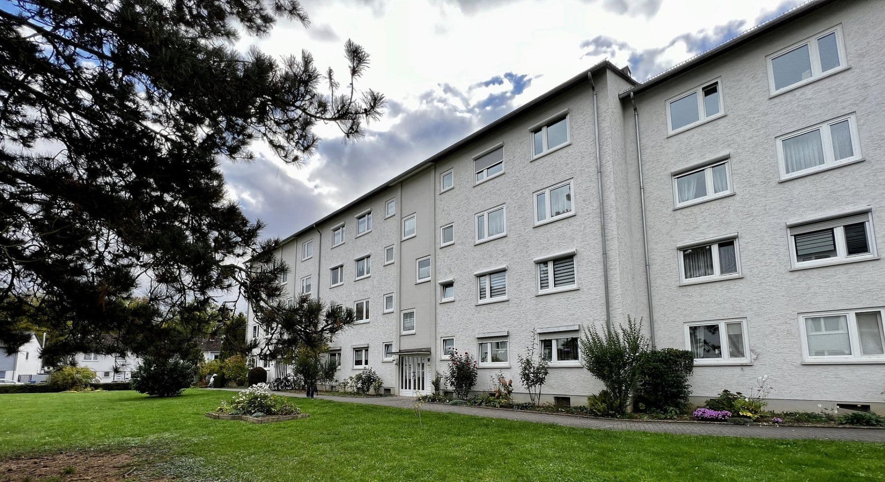 Prodej bytu 4+1 89 m², Lindenweg 12, Neuwied, Porýní-Falc Prodej bytu 4+1 89 m², Lindenweg 12, Neuwied, Porýní-Falc