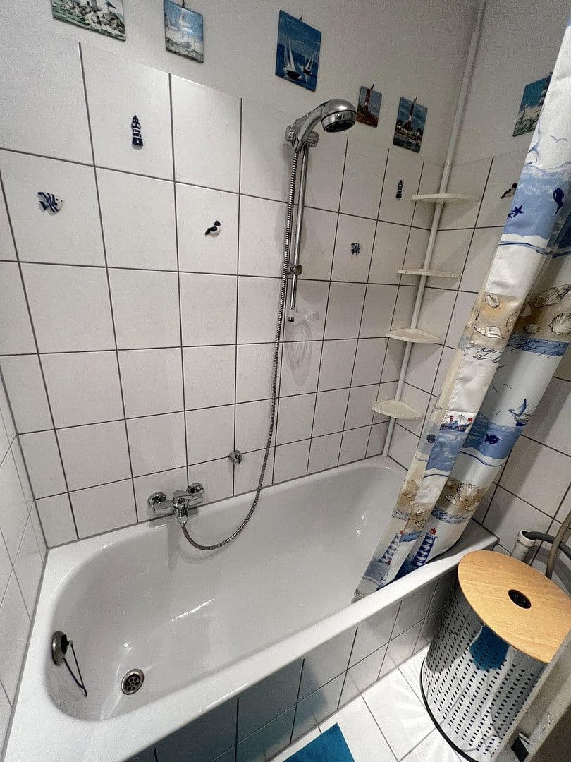 Prodej bytu 4+1 89 m², Lindenweg 12, Neuwied, Porýní-Falc Prodej bytu 4+1 89 m², Lindenweg 12, Neuwied, Porýní-Falc