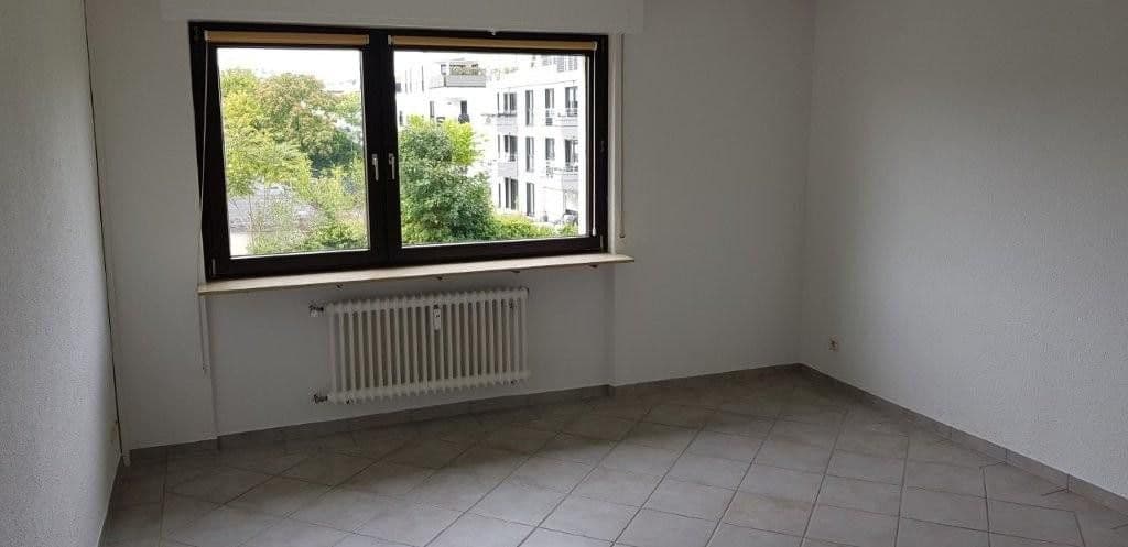 Prodej bytu 3+1 78 m², Heinrich-Heine-Straße 27, Offenbach, Hessen Prodej bytu 3+1 78 m², Heinrich-Heine-Straße 27, Offenbach, Hessen