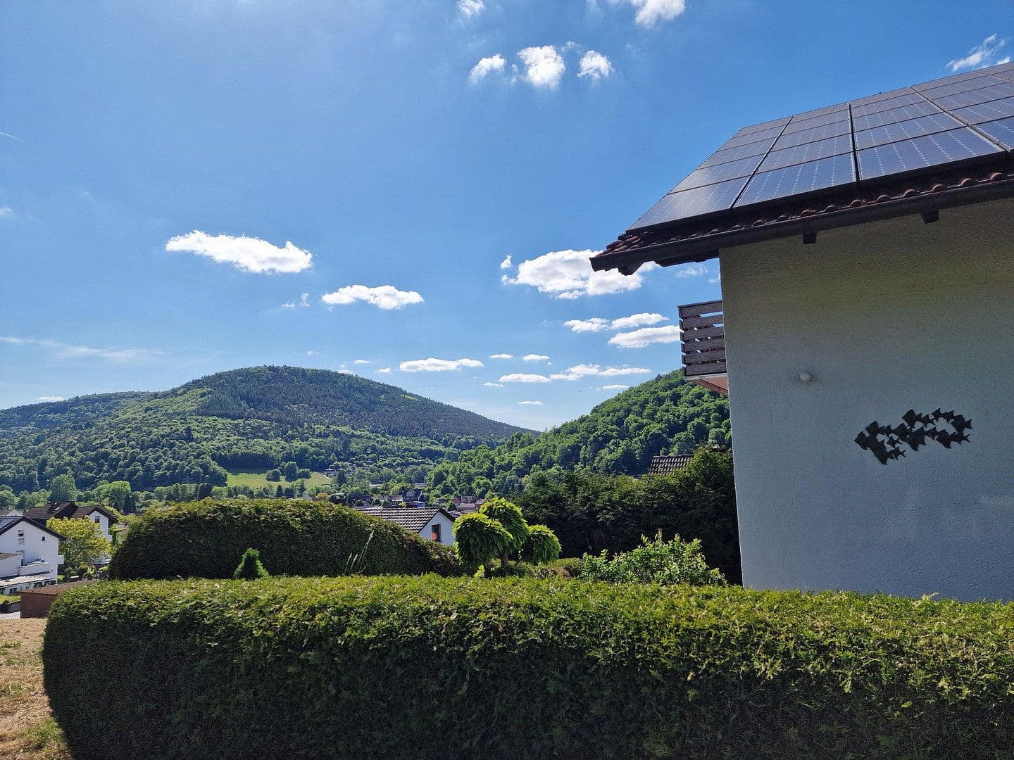 Prodej domu 186 m², pozemek 534 m², Neuwiesenweg 1, Weilbach, Bavorsko Prodej domu 186 m², pozemek 534 m², Neuwiesenweg 1, Weilbach, Bavorsko