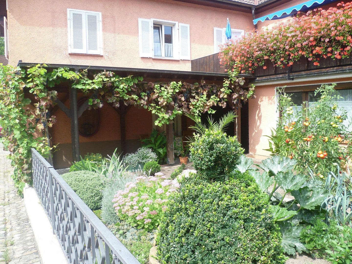 Pronájem bytu 2+1 70 m², Staufen im Breisgau, Bádensko-Württembersko Pronájem bytu 2+1 70 m², Staufen im Breisgau, Bádensko-Württembersko