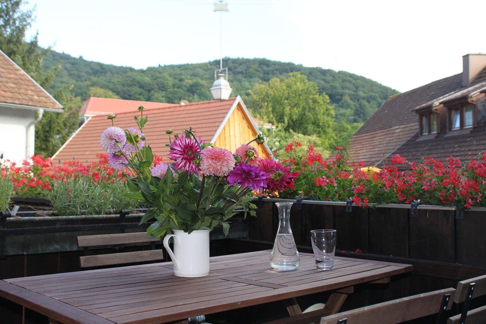 Pronájem bytu 2+1 70 m², Staufen im Breisgau, Bádensko-Württembersko Pronájem bytu 2+1 70 m², Staufen im Breisgau, Bádensko-Württembersko