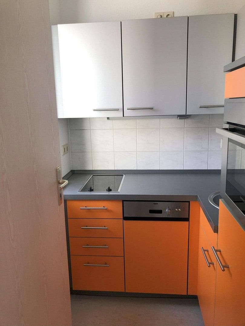 Pronájem bytu 1+1 37 m², Adelheidstraße 28a, Nürnberg, Bavorsko Pronájem bytu 1+1 37 m², Adelheidstraße 28a, Nürnberg, Bavorsko