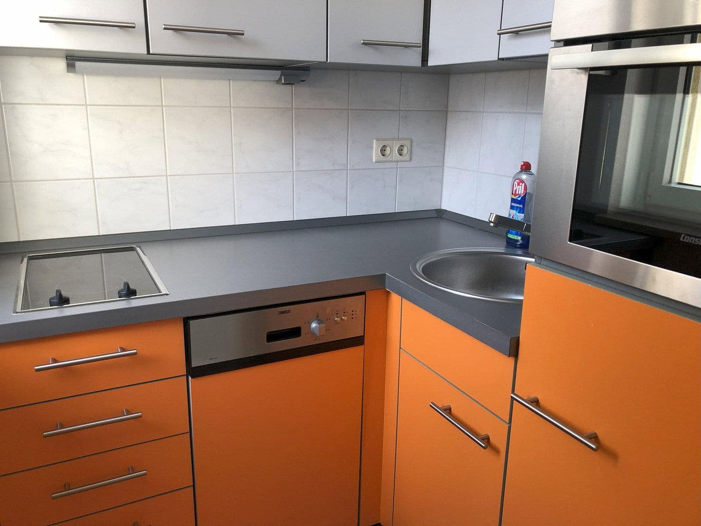 Pronájem bytu 1+1 37 m², Adelheidstraße 28a, Nürnberg, Bavorsko Pronájem bytu 1+1 37 m², Adelheidstraße 28a, Nürnberg, Bavorsko