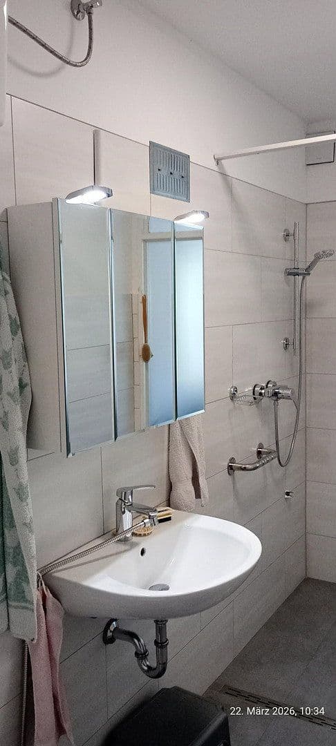 Prodej bytu 3+1 86 m², Berlin, Berlín Prodej bytu 3+1 86 m², Berlin, Berlín