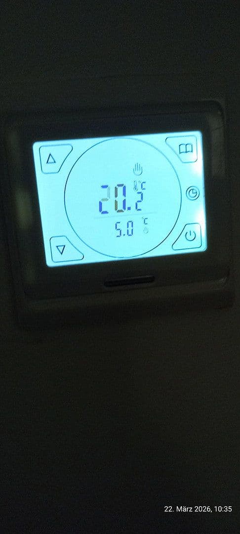 Prodej bytu 3+1 86 m², Berlin, Berlín Prodej bytu 3+1 86 m², Berlin, Berlín