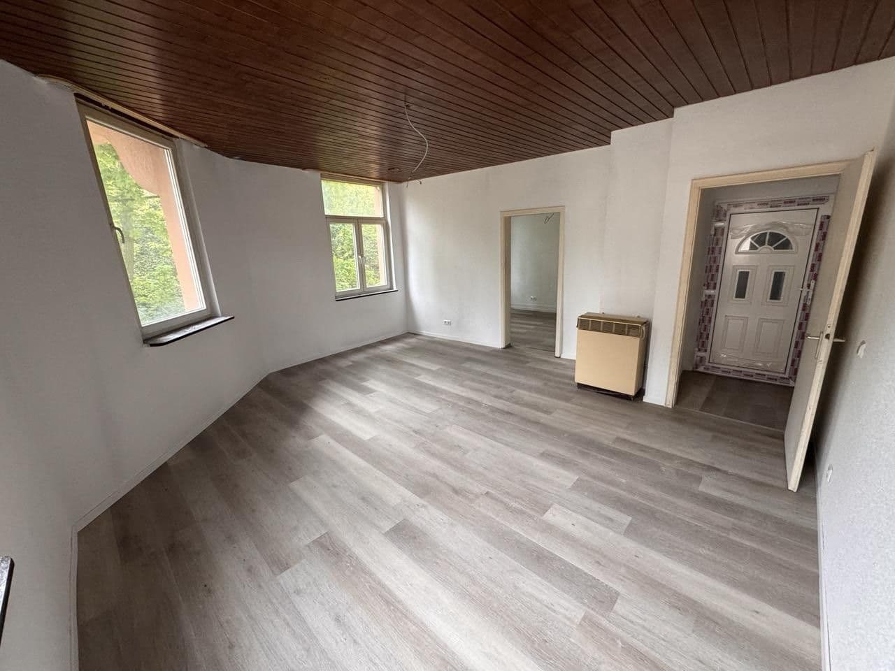 Pronájem bytu 4+1 82 m², Dammstraße 17, Pforzheim, Bádensko-Württembersko Pronájem bytu 4+1 82 m², Dammstraße 17, Pforzheim, Bádensko-Württembersko