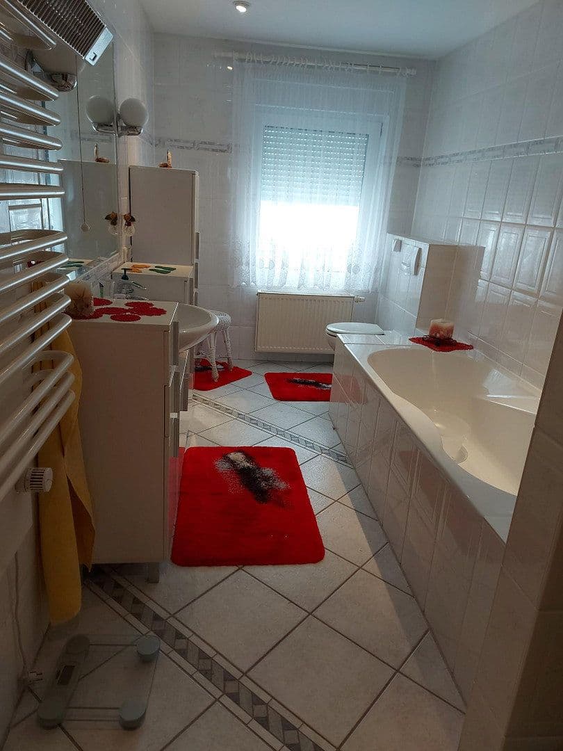 Prodej domu 145 m², pozemek 2.518 m², Dorfstraße 20, Heinrichswalde, Mecklenburg-Vorpommern Prodej domu 145 m², pozemek 2.518 m², Dorfstraße 20, Heinrichswalde, Mecklenburg-Vorpommern