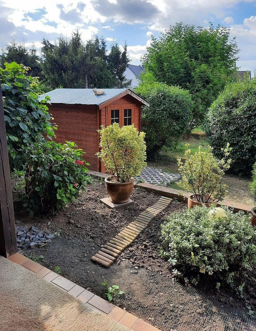 Prodej domu 135 m², pozemek 520 m², Niederkassel, Severní Porýní-Vestfálsko Prodej domu 135 m², pozemek 520 m², Niederkassel, Severní Porýní-Vestfálsko