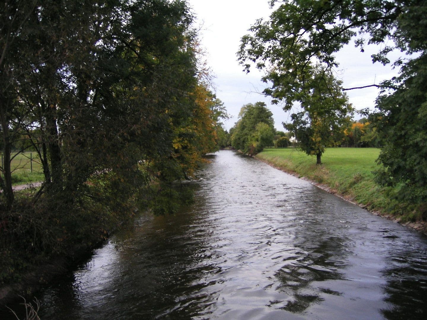 Prodej nebytového prostoru 2.900 m², Offenburg, Bádensko-Württembersko Prodej nebytového prostoru 2.900 m², Offenburg, Bádensko-Württembersko