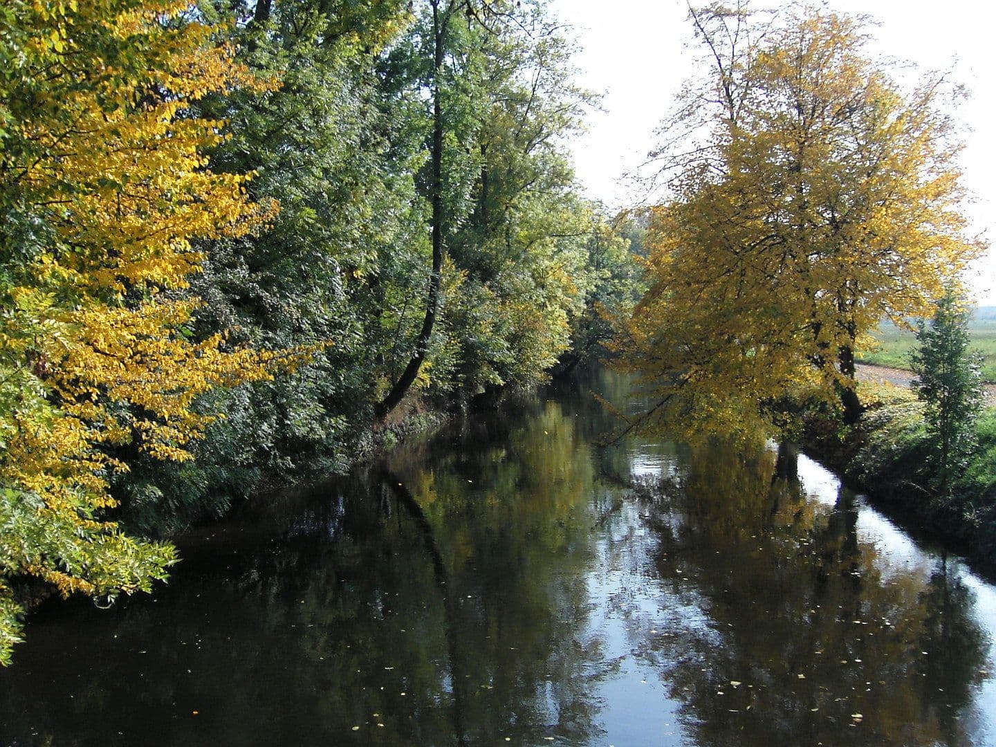 Prodej nebytového prostoru 2.900 m², Offenburg, Bádensko-Württembersko Prodej nebytového prostoru 2.900 m², Offenburg, Bádensko-Württembersko