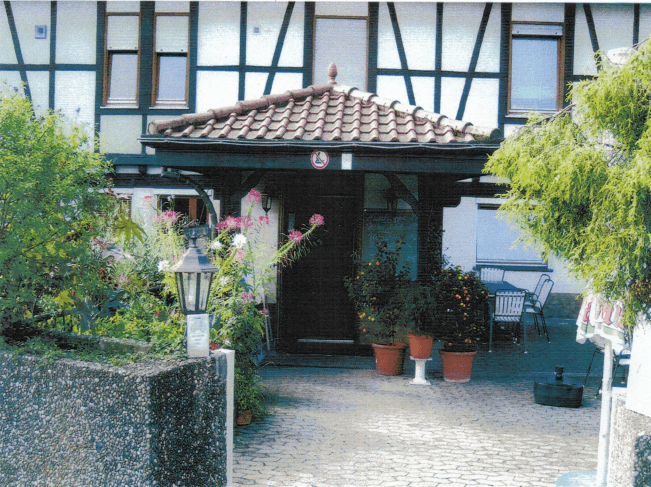 Prodej nebytového prostoru 2.900 m², Offenburg, Bádensko-Württembersko Prodej nebytového prostoru 2.900 m², Offenburg, Bádensko-Württembersko