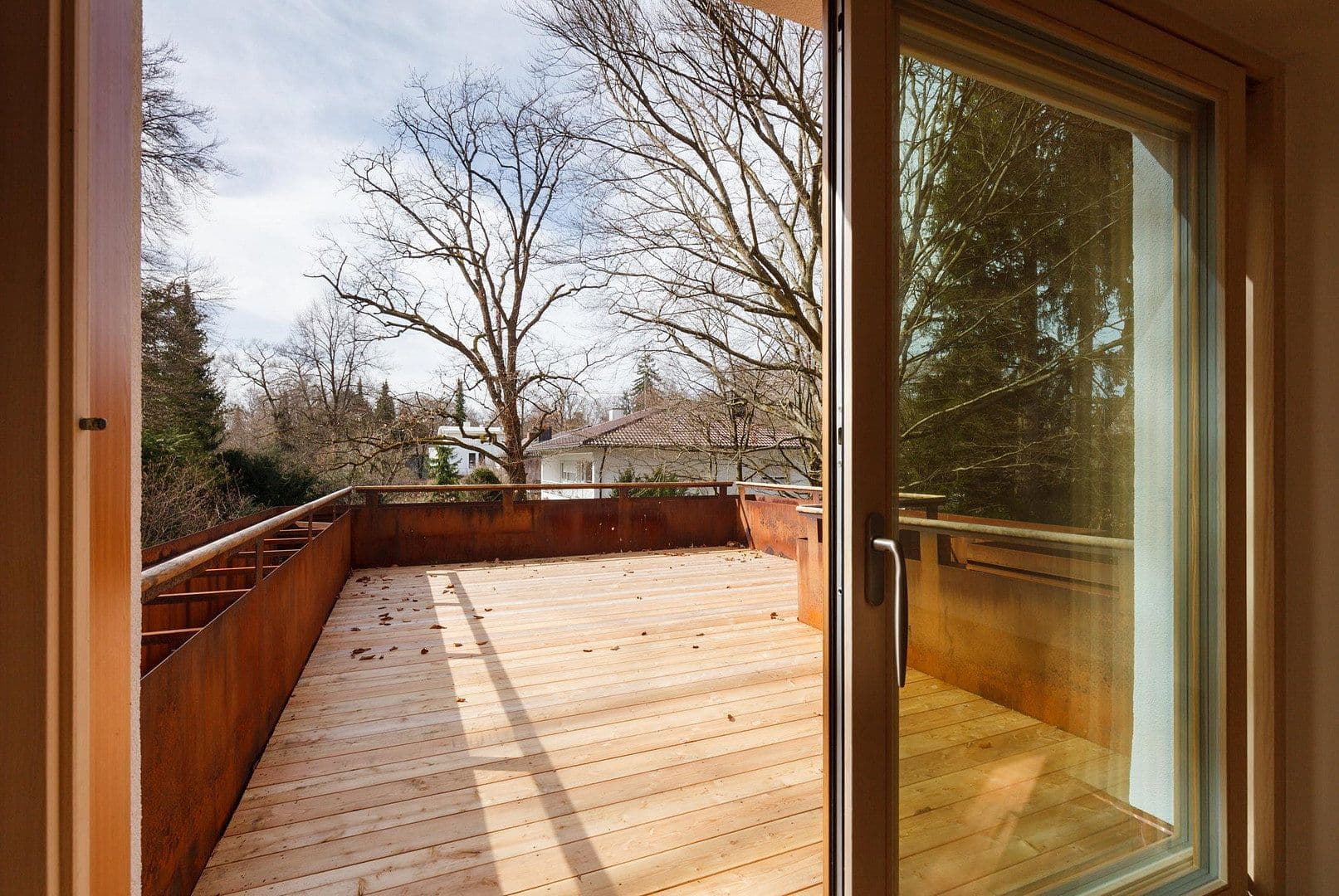 Pronájem bytu 2+1 95 m², Rosenstraße 5, Großhesselohe, Bavorsko Pronájem bytu 2+1 95 m², Rosenstraße 5, Großhesselohe, Bavorsko