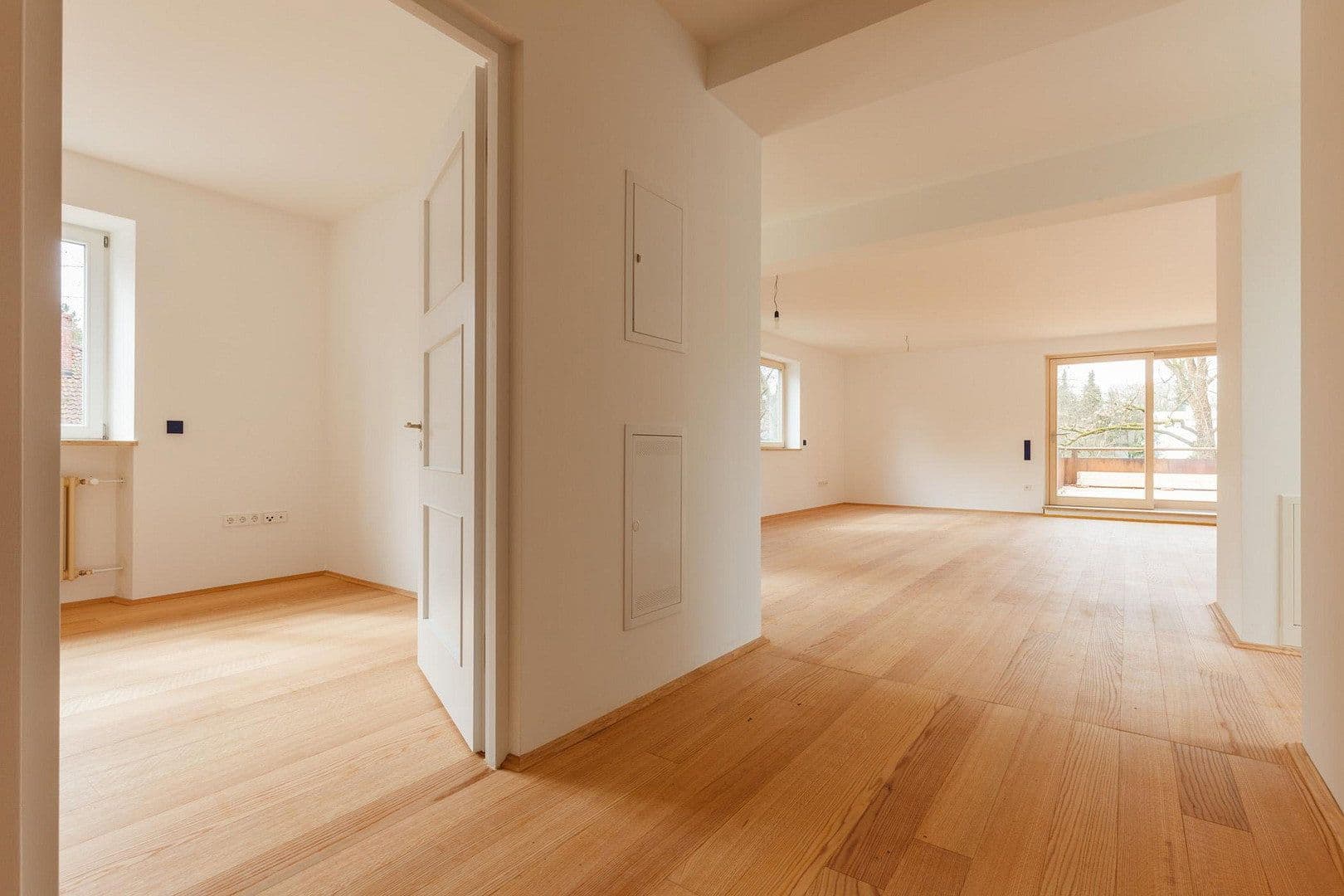 Pronájem bytu 2+1 95 m², Rosenstraße 5, Großhesselohe, Bavorsko Pronájem bytu 2+1 95 m², Rosenstraße 5, Großhesselohe, Bavorsko