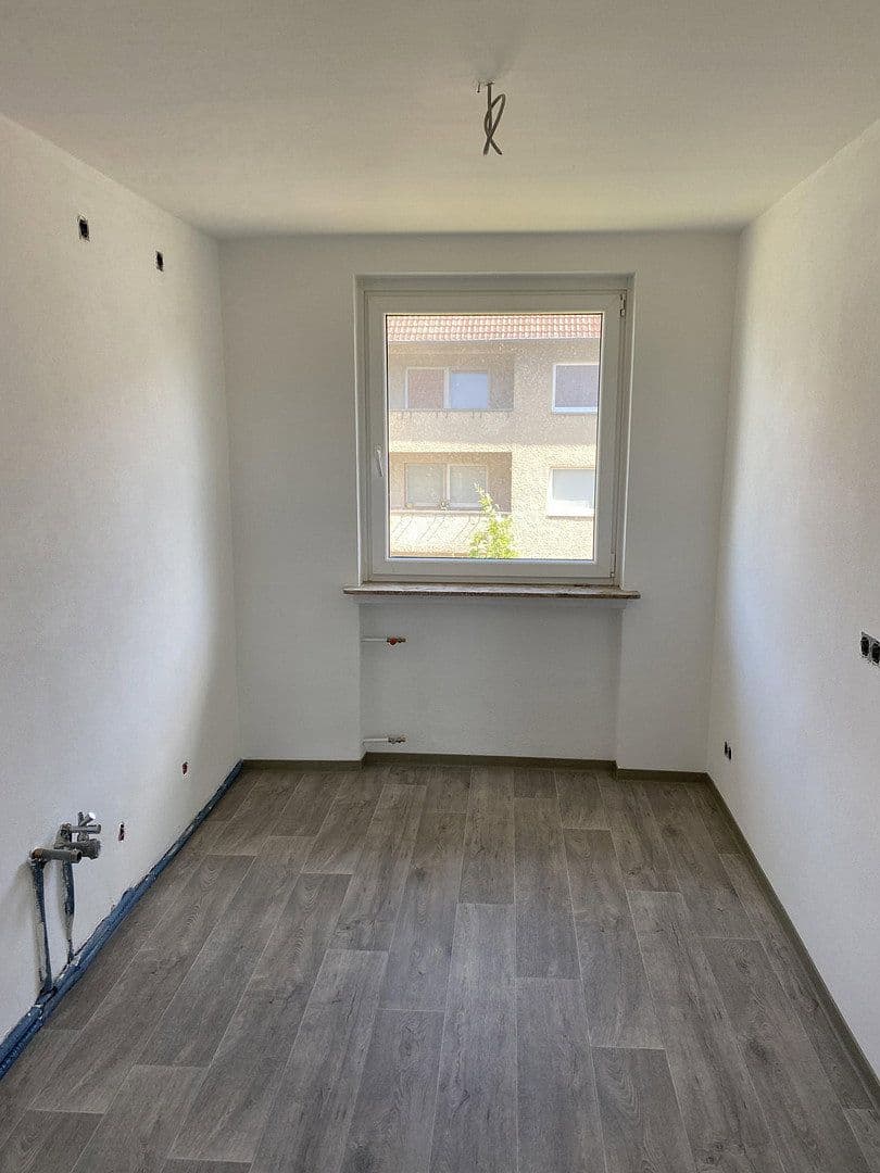 Prodej bytu 3+1 81 m², Elzweg 36, Helmstedt, Dolní Sasko Prodej bytu 3+1 81 m², Elzweg 36, Helmstedt, Dolní Sasko