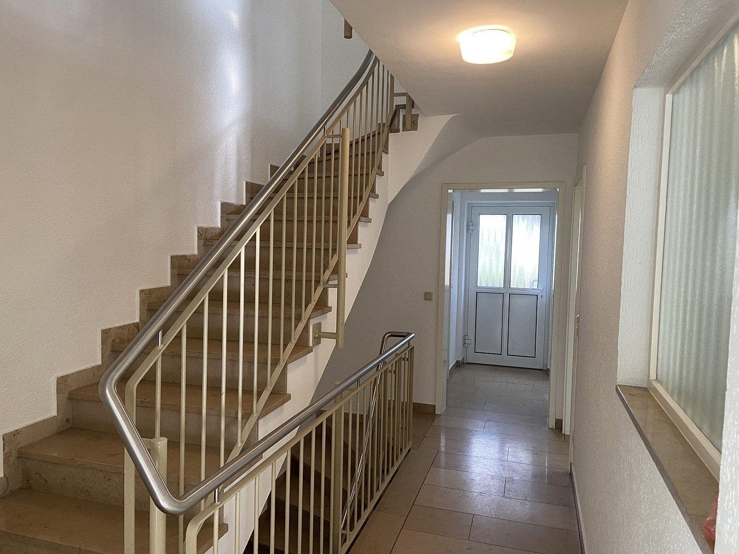 Prodej domu 209 m², pozemek 369 m², Wiesbaden, Hessen Prodej domu 209 m², pozemek 369 m², Wiesbaden, Hessen