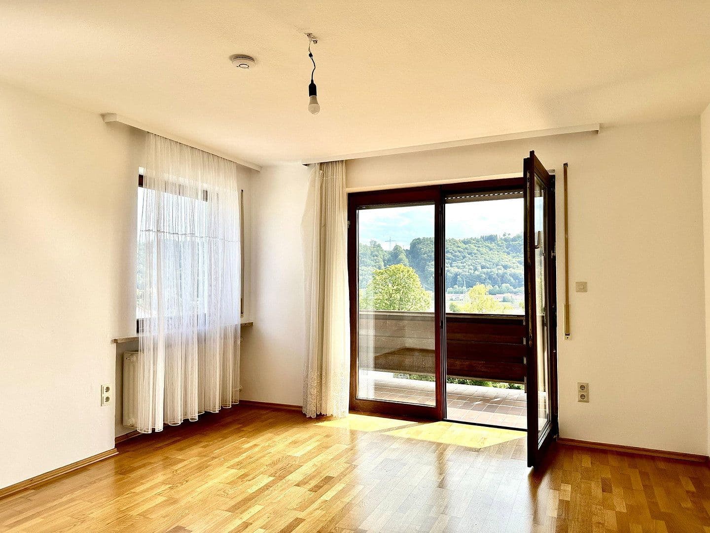 Prodej domu 232 m², pozemek 671 m², Eichstätt, Bavorsko Prodej domu 232 m², pozemek 671 m², Eichstätt, Bavorsko