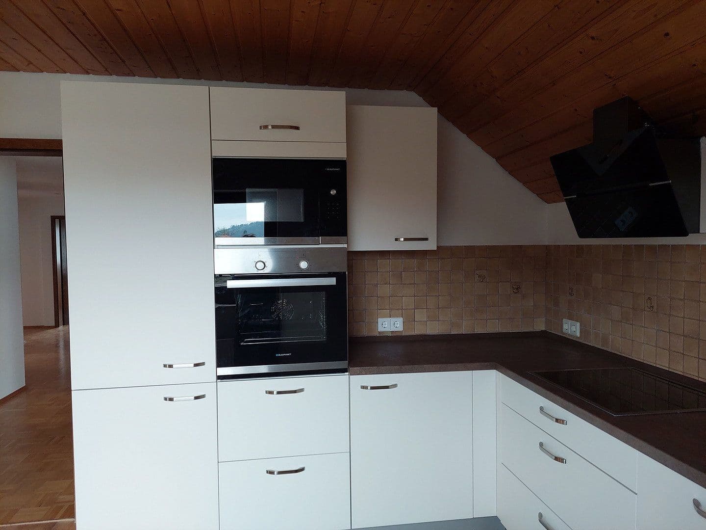 Pronájem bytu 4+1 109 m², Akazienweg, Haßmersheim, Bádensko-Württembersko Pronájem bytu 4+1 109 m², Akazienweg, Haßmersheim, Bádensko-Württembersko