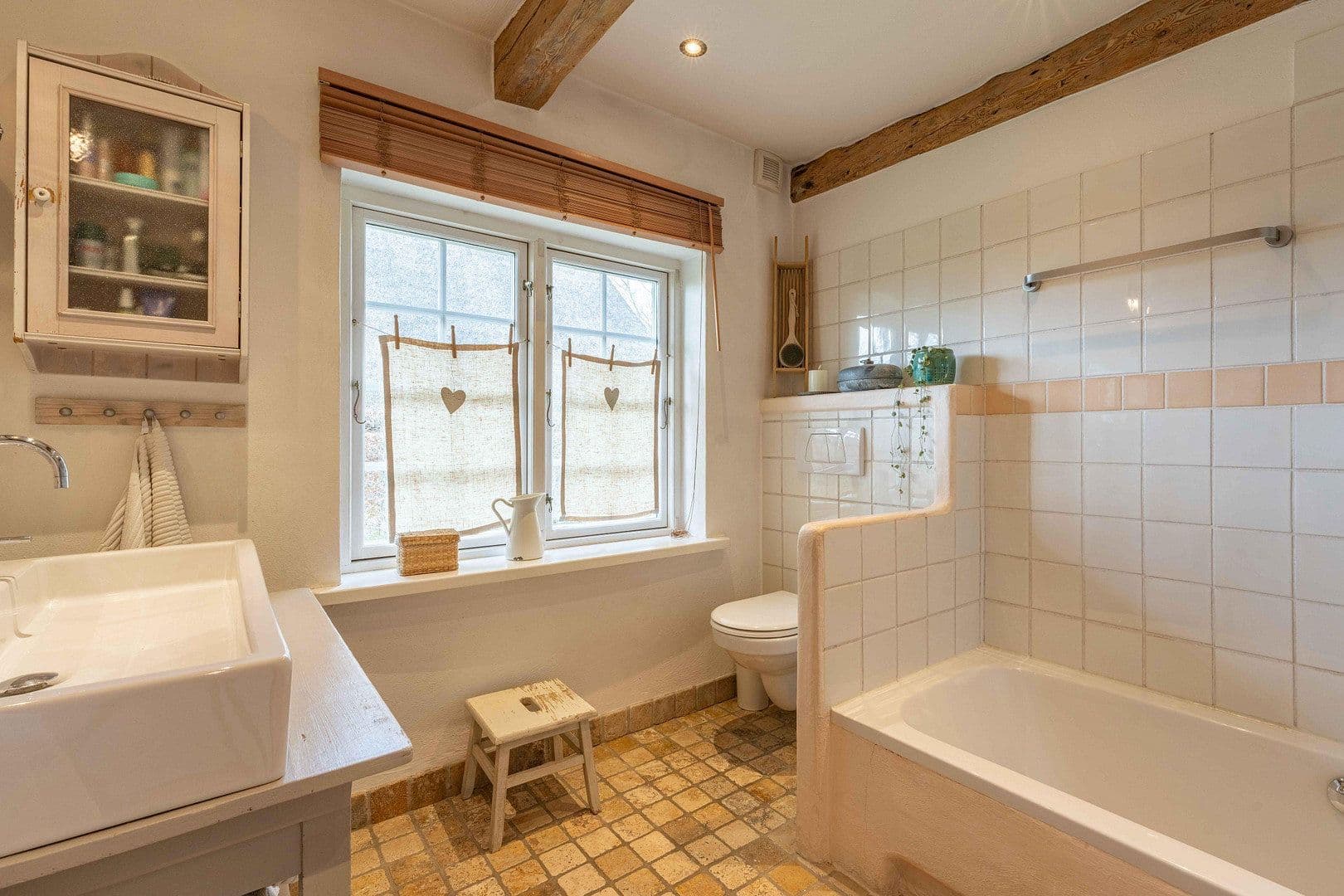 Prodej domu 312 m², pozemek 3.630 m², Beschendorf, Šlesvicko-Holštýnsko Prodej domu 312 m², pozemek 3.630 m², Beschendorf, Šlesvicko-Holštýnsko