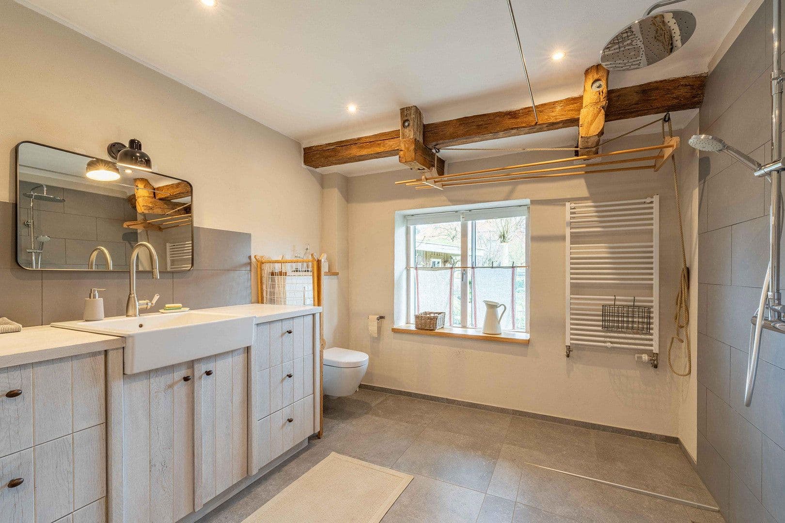 Prodej domu 312 m², pozemek 3.630 m², Beschendorf, Šlesvicko-Holštýnsko Prodej domu 312 m², pozemek 3.630 m², Beschendorf, Šlesvicko-Holštýnsko