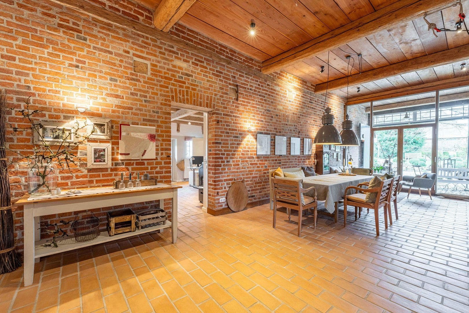 Prodej domu 312 m², pozemek 3.630 m², Beschendorf, Šlesvicko-Holštýnsko Prodej domu 312 m², pozemek 3.630 m², Beschendorf, Šlesvicko-Holštýnsko