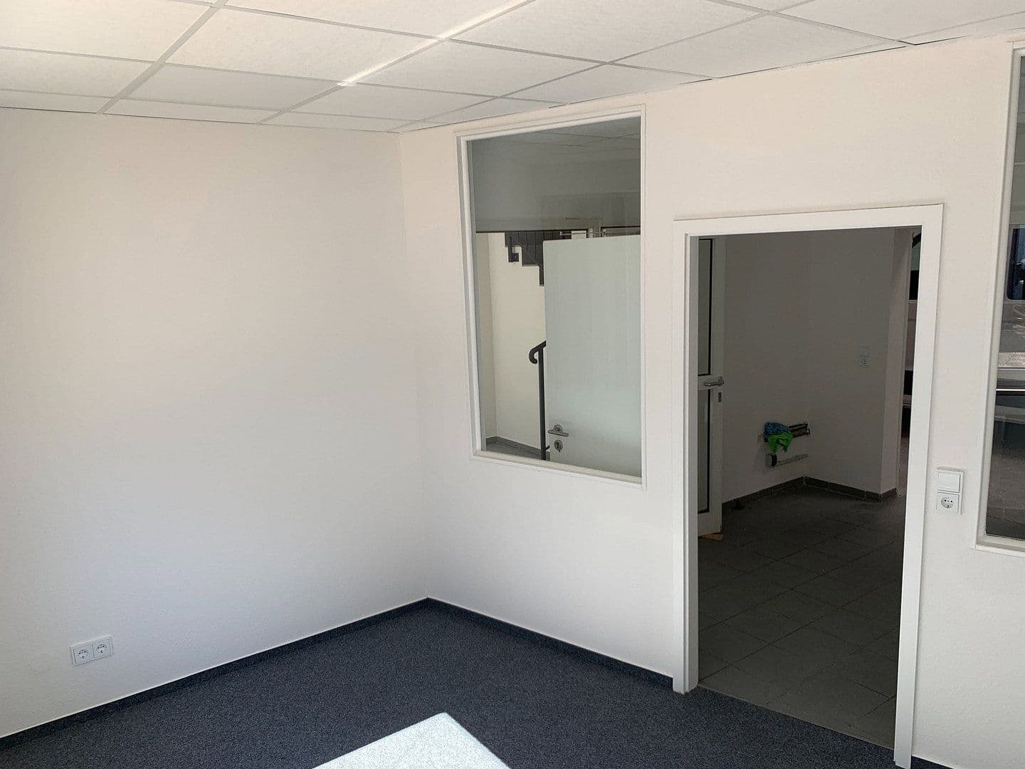 Pronájem kanceláře 210 m², Rapsacker 13c, Lübeck, Šlesvicko-Holštýnsko Pronájem kanceláře 210 m², Rapsacker 13c, Lübeck, Šlesvicko-Holštýnsko