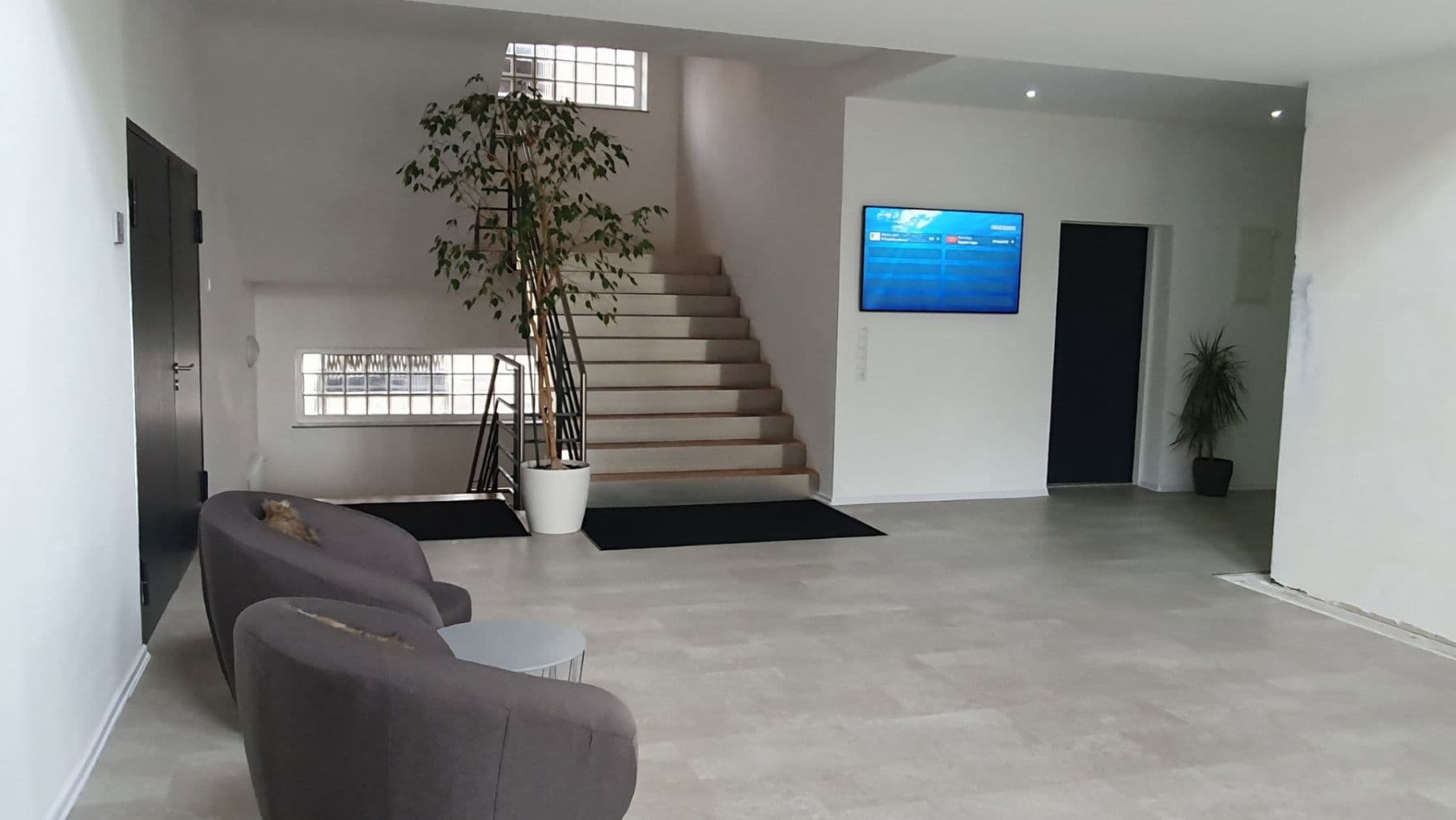 Pronájem kanceláře 2.000 m², Nagold, Bádensko-Württembersko Pronájem kanceláře 2.000 m², Nagold, Bádensko-Württembersko