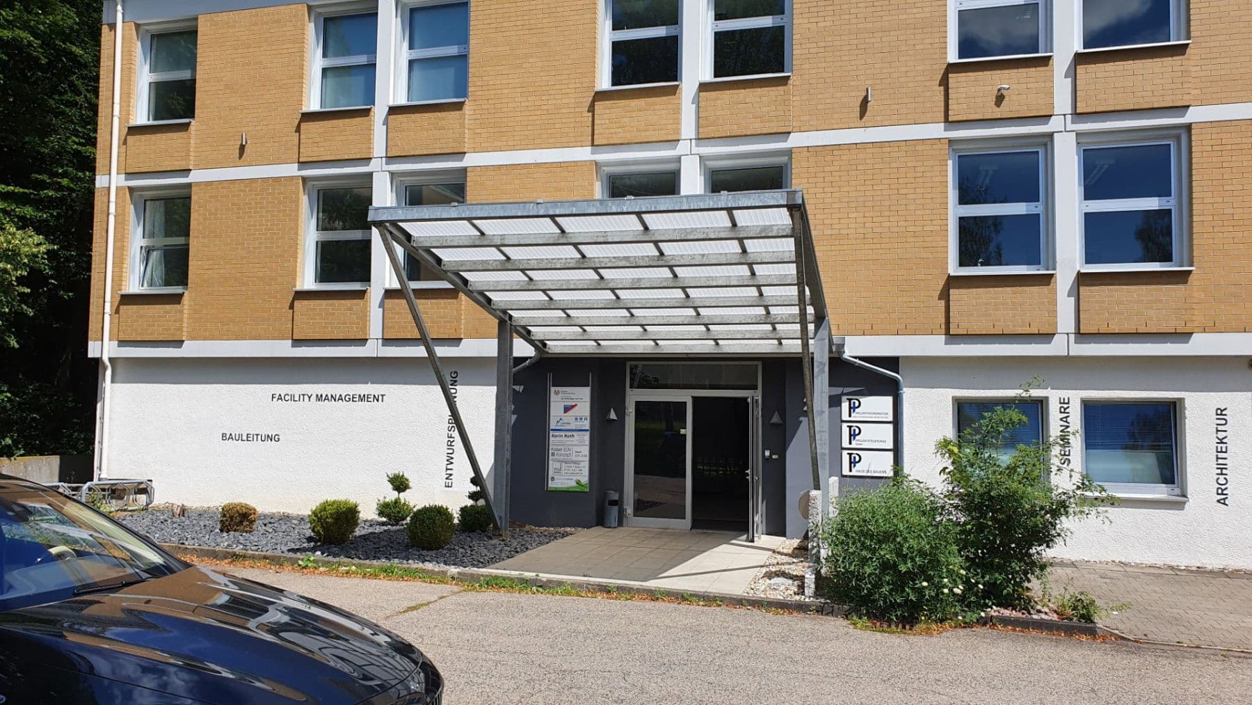 Pronájem kanceláře 2.000 m², Nagold, Bádensko-Württembersko Pronájem kanceláře 2.000 m², Nagold, Bádensko-Württembersko