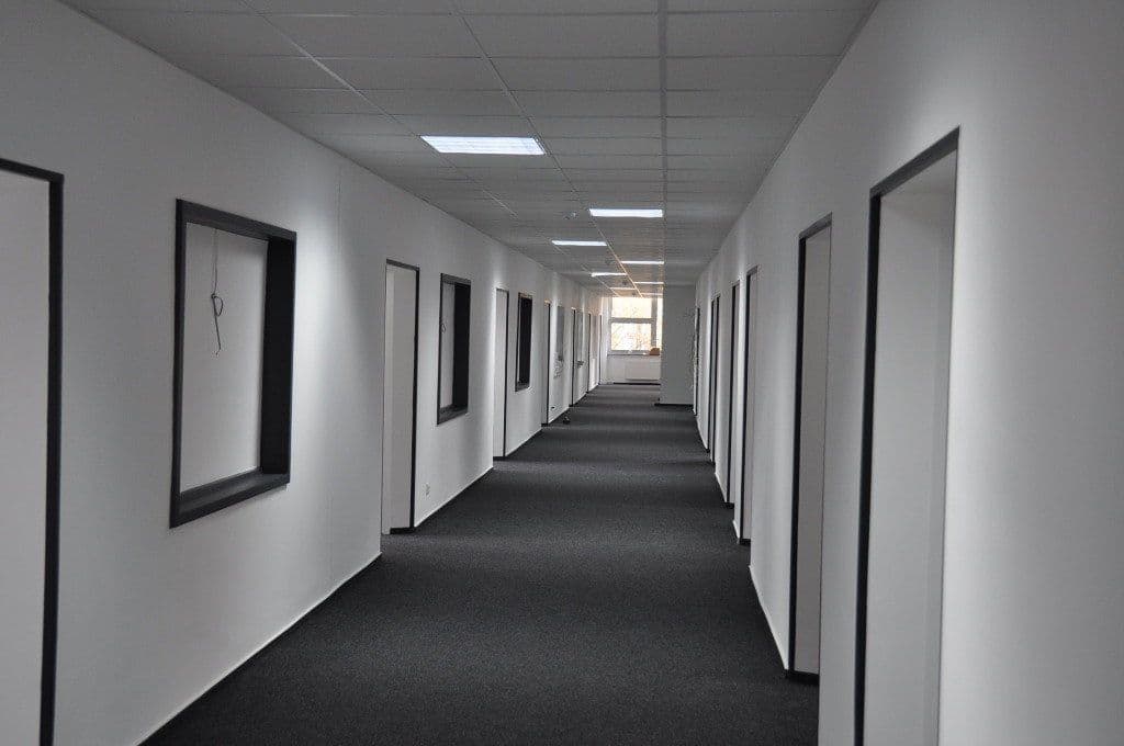 Pronájem kanceláře 2.000 m², Nagold, Bádensko-Württembersko Pronájem kanceláře 2.000 m², Nagold, Bádensko-Württembersko