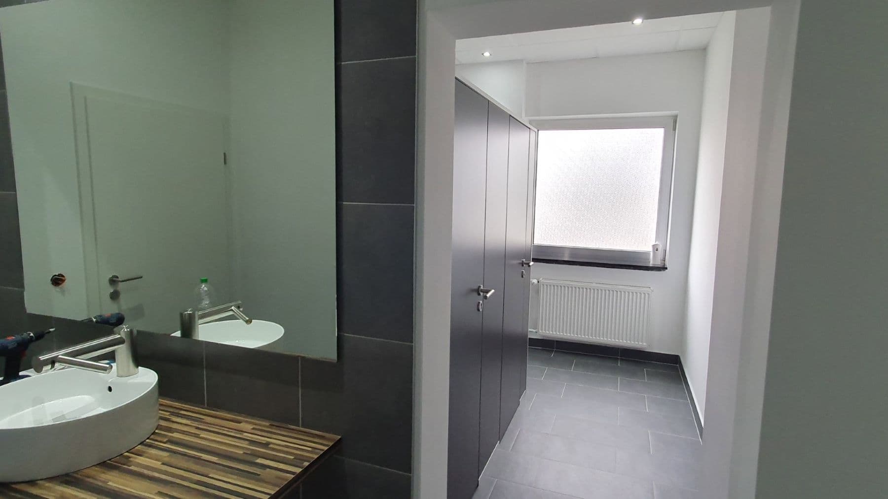 Pronájem kanceláře 2.000 m², Nagold, Bádensko-Württembersko Pronájem kanceláře 2.000 m², Nagold, Bádensko-Württembersko