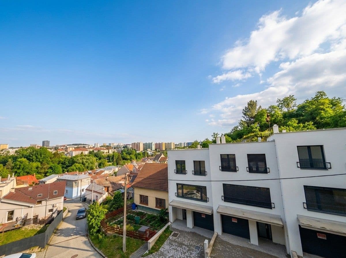 Pronájem bytu 3+kk 109 m², Mojžíšova, Brno, Jihomoravský kraj Pronájem bytu 3+kk 109 m², Mojžíšova, Brno, Jihomoravský kraj
