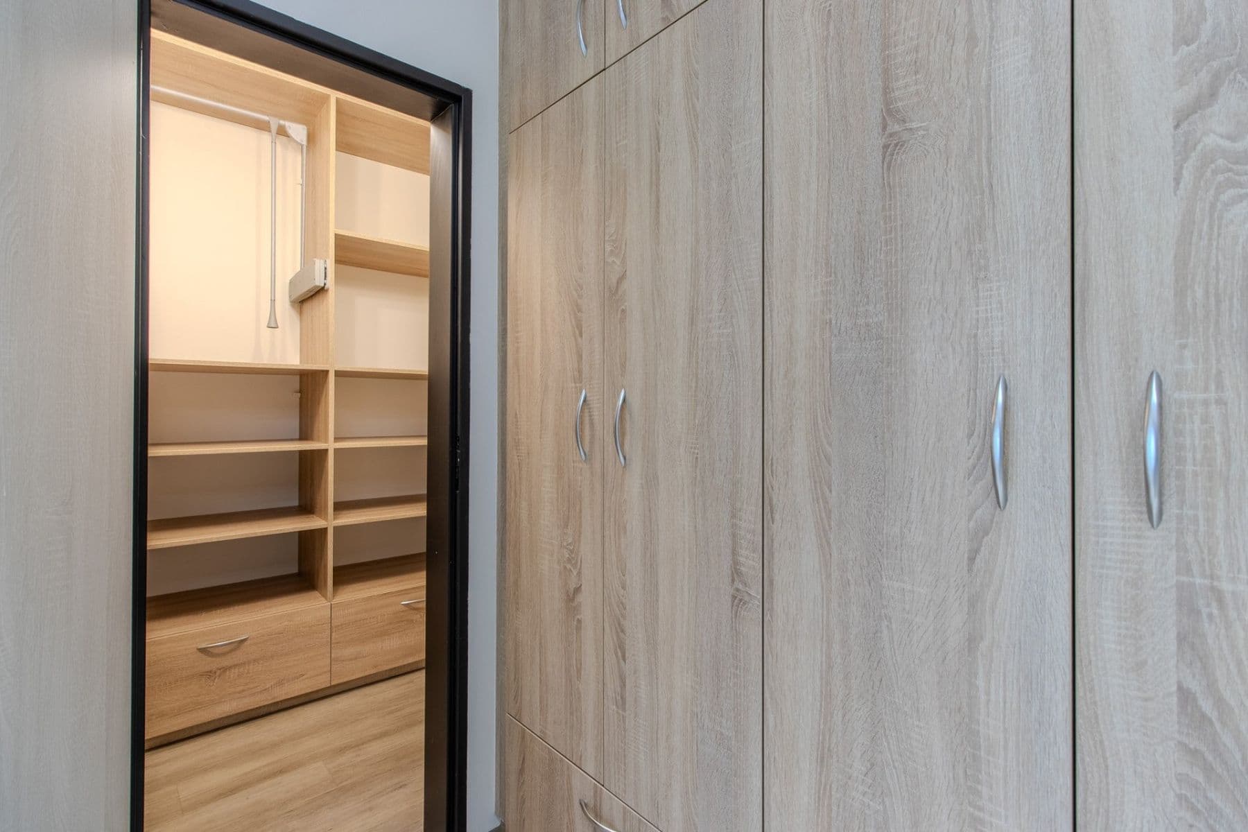 Pronájem bytu 1+kk 64 m², Nad Výšinkou, Praha, Praha Pronájem bytu 1+kk 64 m², Nad Výšinkou, Praha, Praha