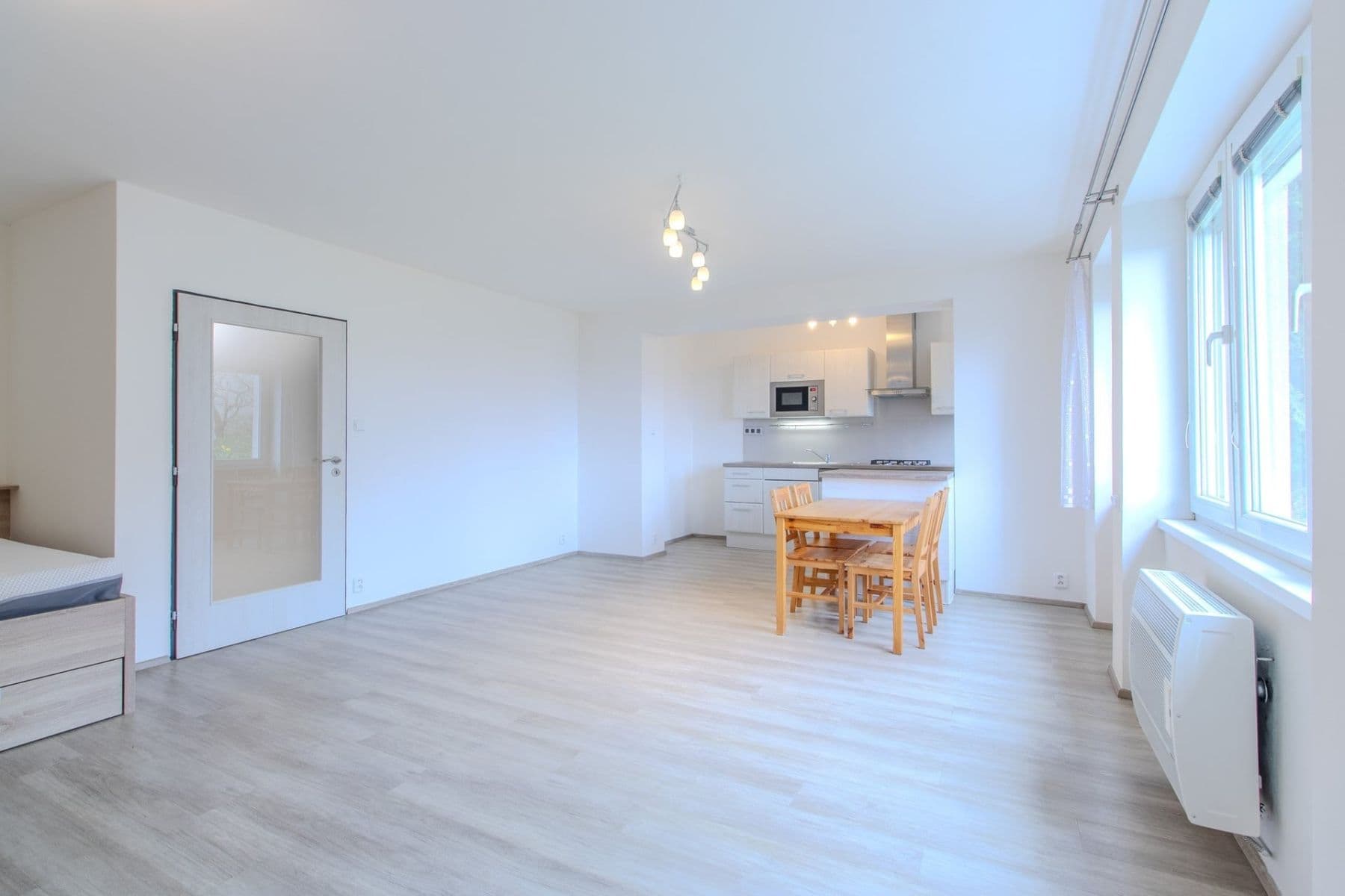 Pronájem bytu 1+kk 64 m², Nad Výšinkou, Praha, Praha Pronájem bytu 1+kk 64 m², Nad Výšinkou, Praha, Praha