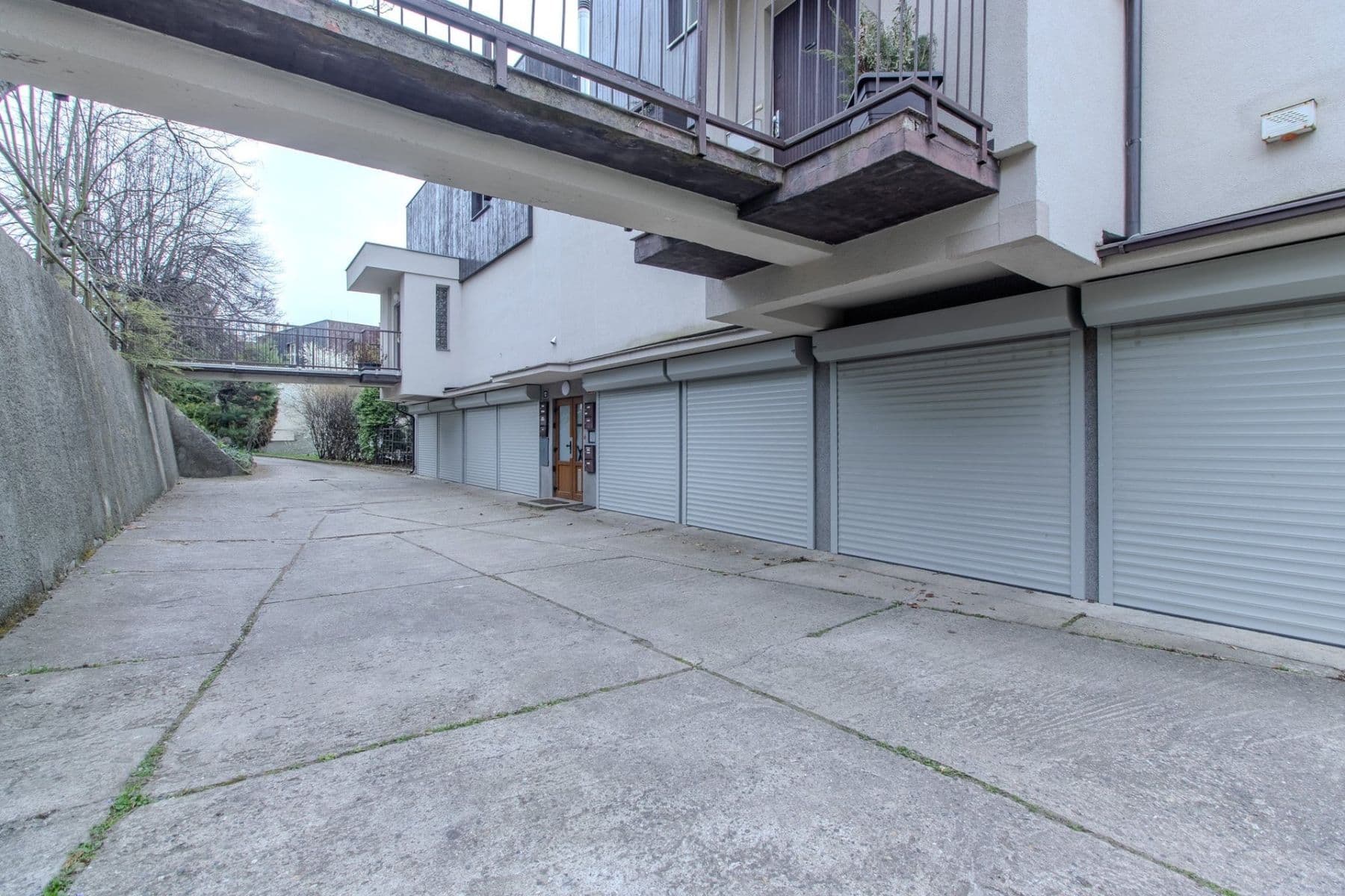 Pronájem bytu 1+kk 64 m², Nad Výšinkou, Praha, Praha Pronájem bytu 1+kk 64 m², Nad Výšinkou, Praha, Praha