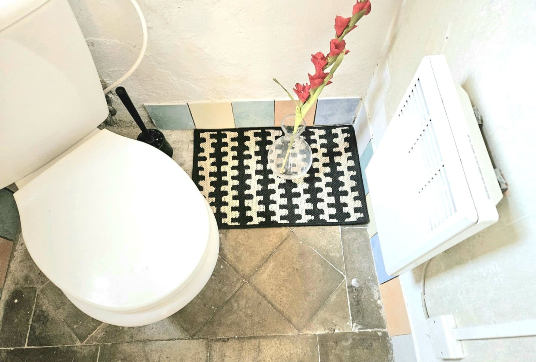 Pronájem bytu 3+1 90 m², Husinecká, Praha, Praha Pronájem bytu 3+1 90 m², Husinecká, Praha, Praha