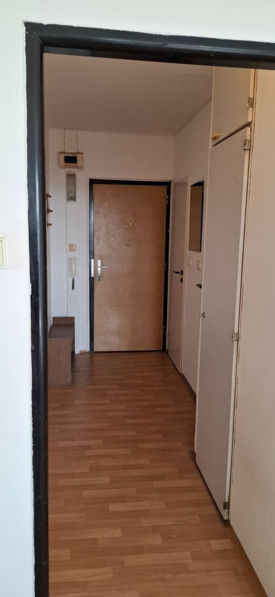 Prodej bytu Garsoniéra 28 m², Hlavatého, Praha, Praha Prodej bytu Garsoniéra 28 m², Hlavatého, Praha, Praha
